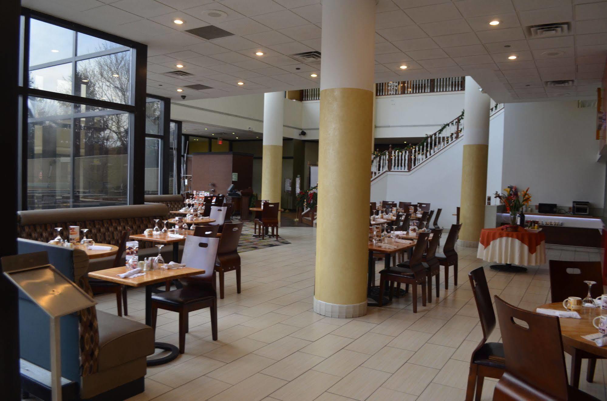 Hotel Liyo 3*